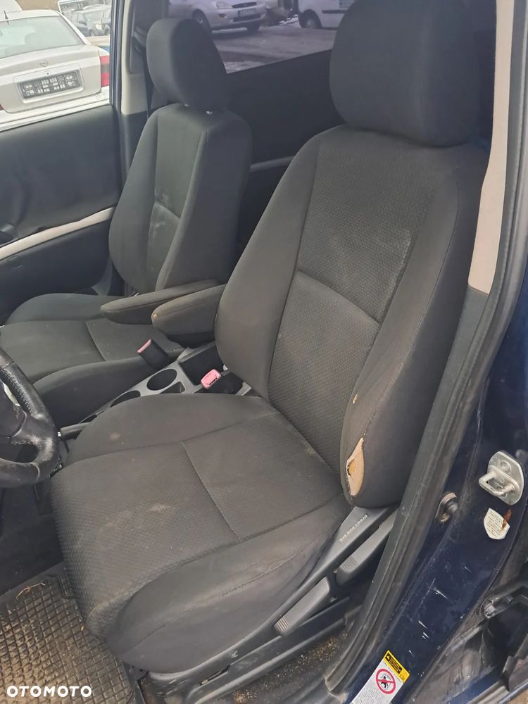 DAWCA CZĘŚCI TOYOTA COROLLA VERSO II 2004 1.8 VVTI 1ZZ-FE KL 8P4 - 12