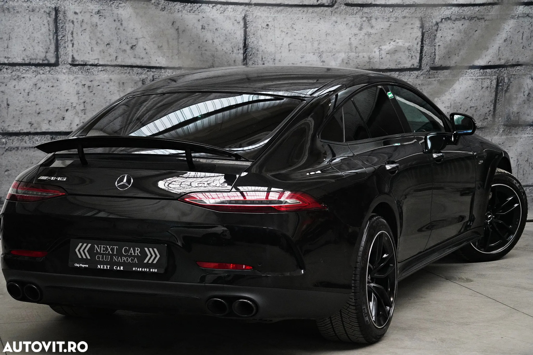 Mercedes-Benz AMG GT 43 4Matic+ Coupe 4D Speedshift TCT 9G - 3