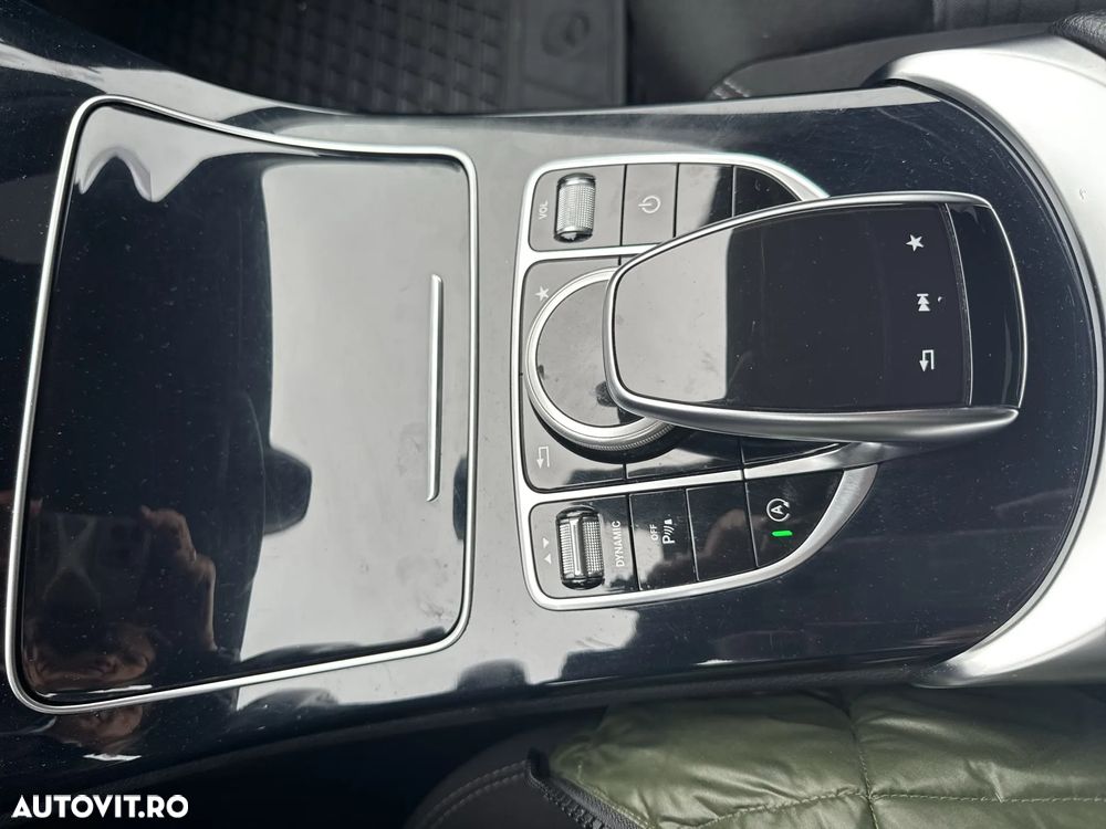 Mercedes-Benz C 220 d 4MATIC Aut. - 17