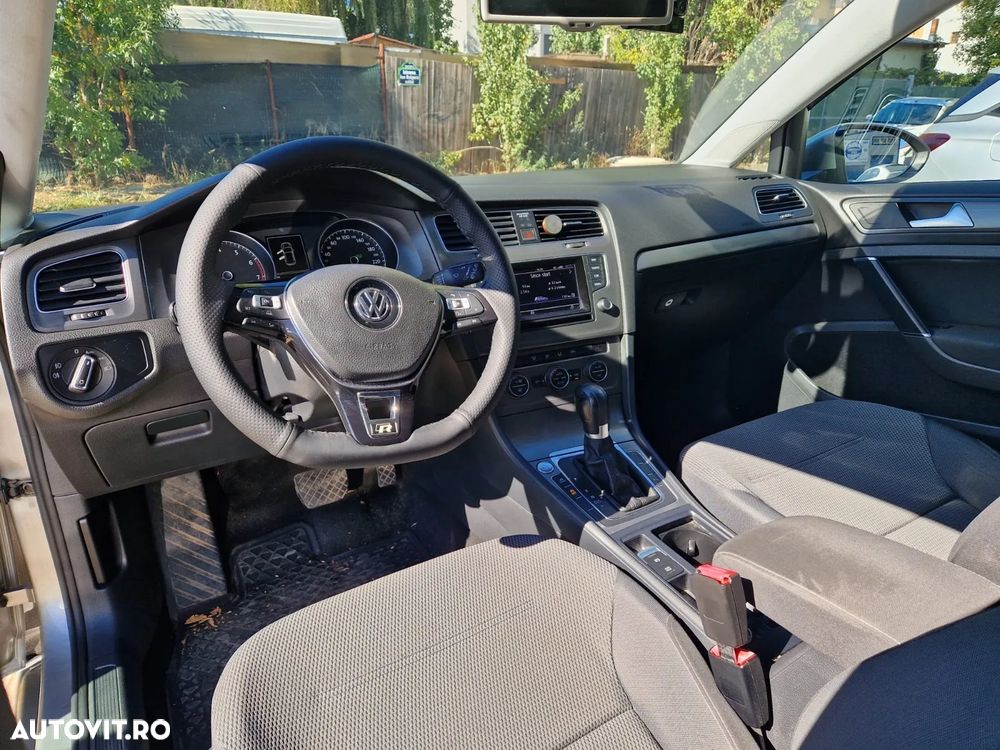 VOLKSWAGEN Golf 2013 — imagine 9
