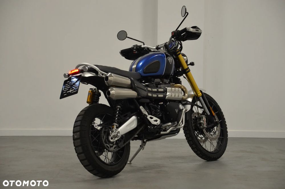 Triumph Scrambler - 9