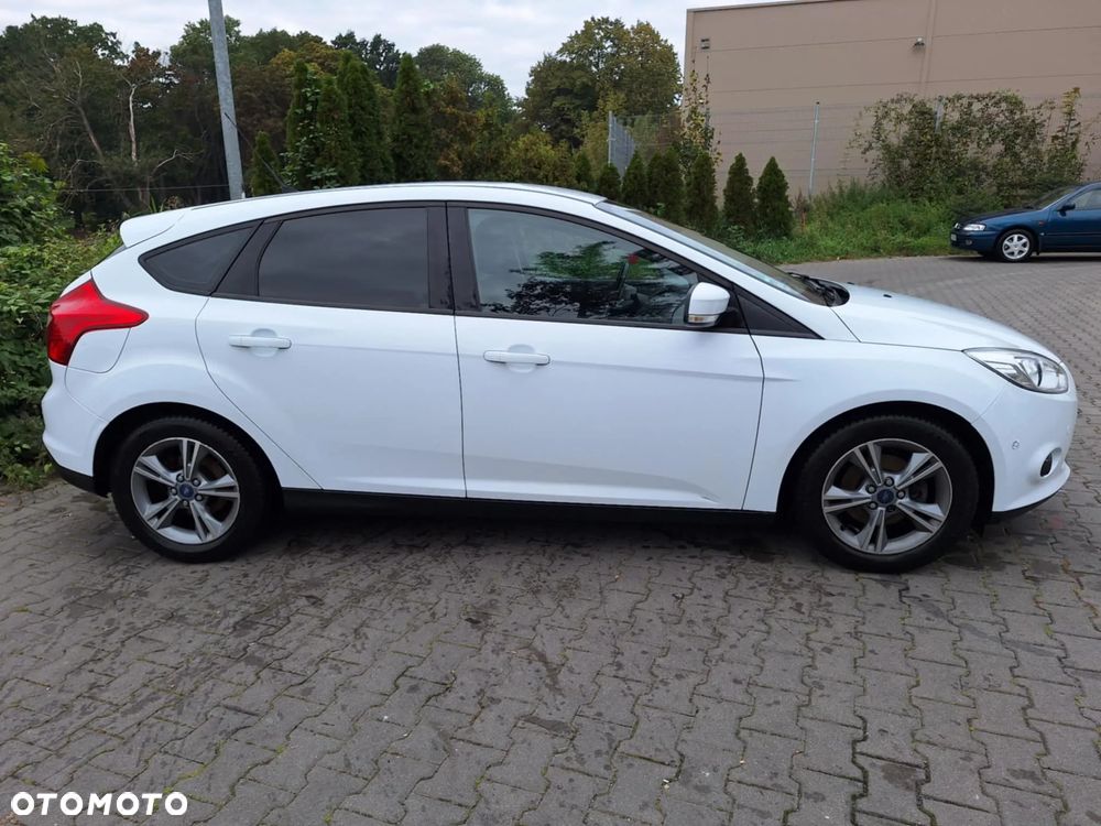 Ford Focus 1.0 EcoBoost Trend - 6