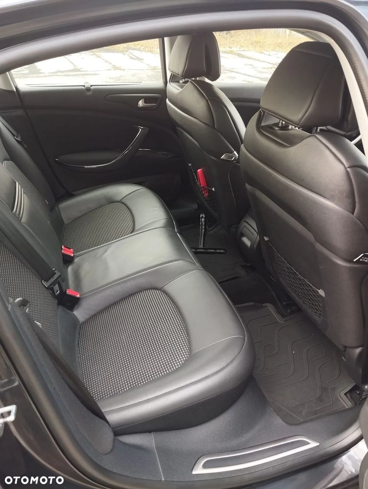 Citroën C5 2.0 HDi Exclusive - 10