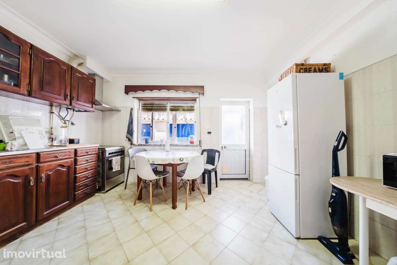 T2 ao nível do R/Chão com garagem fechada - Grande imagem: 2/30