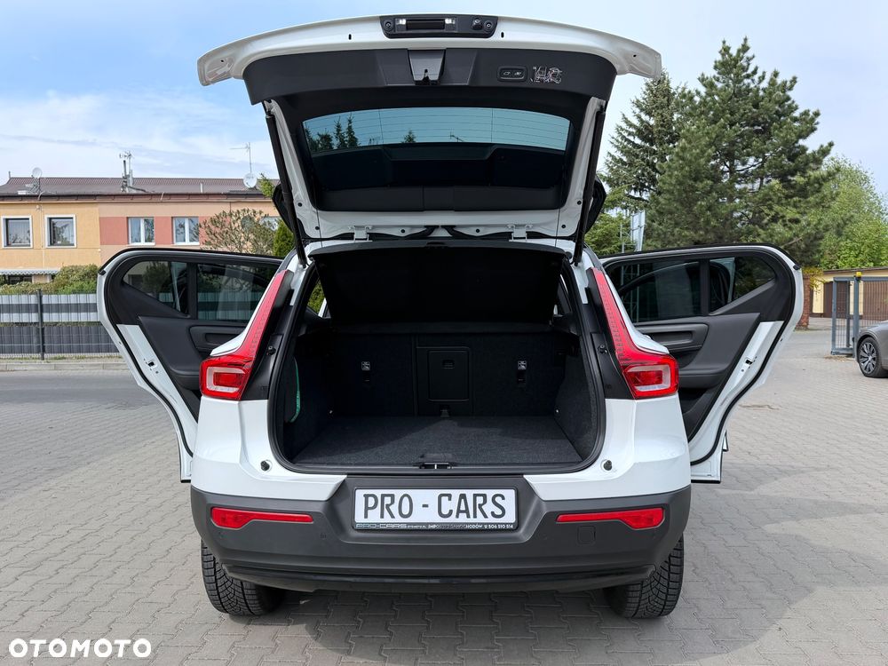 Volvo XC 40 T3 Geartronic RDesign - 15
