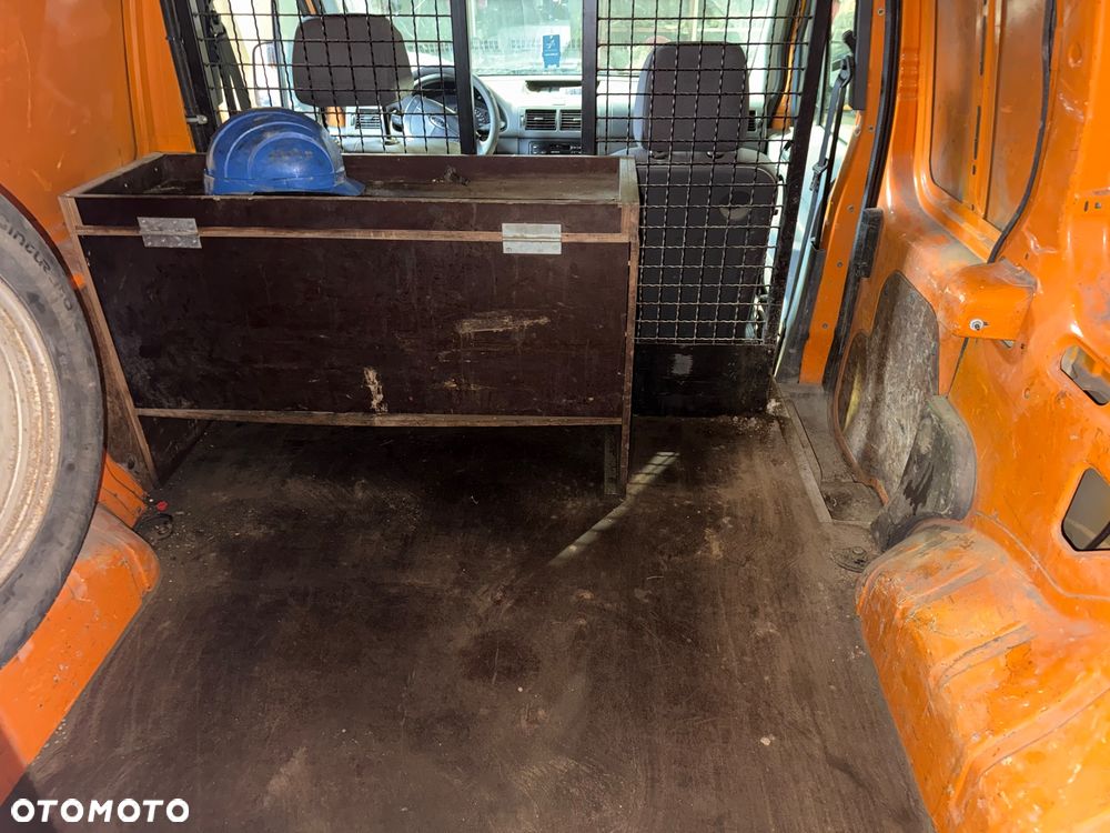 Ford Transit Connect - 7