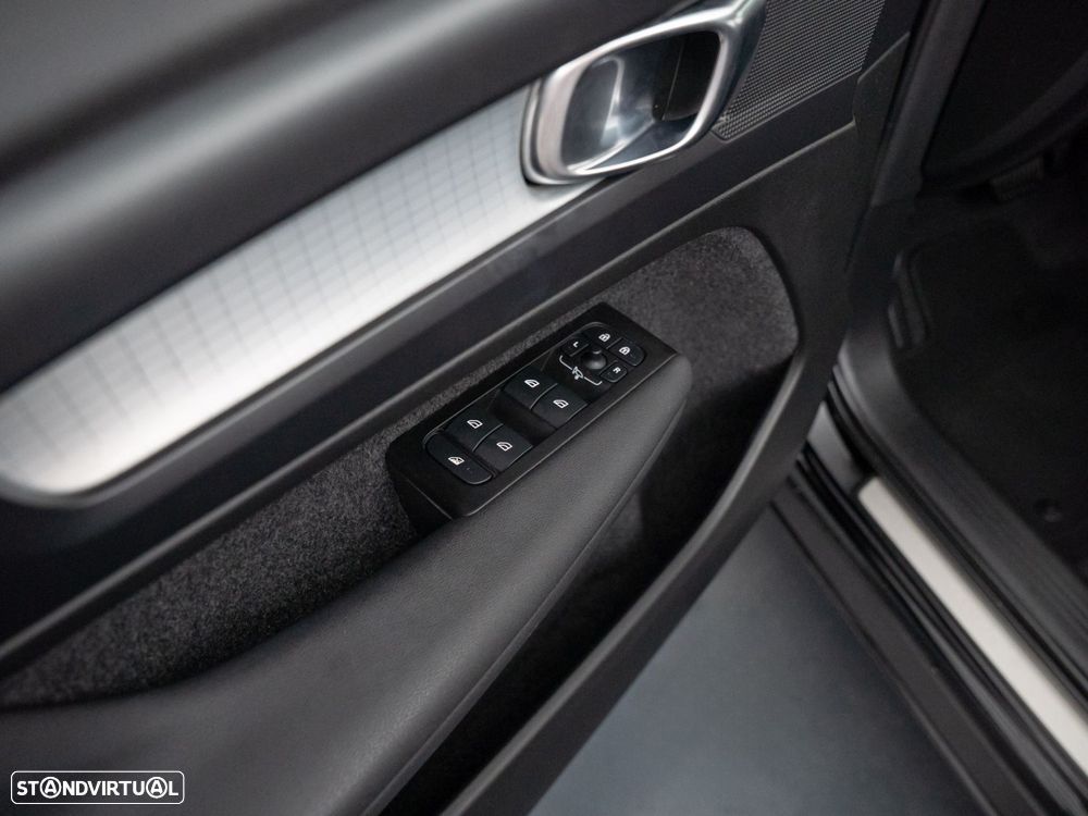 Volvo XC 40 1.5 T5 PHEV Inscription Expression - 19