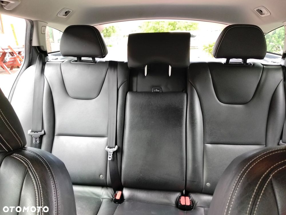 Volvo V60 - 15