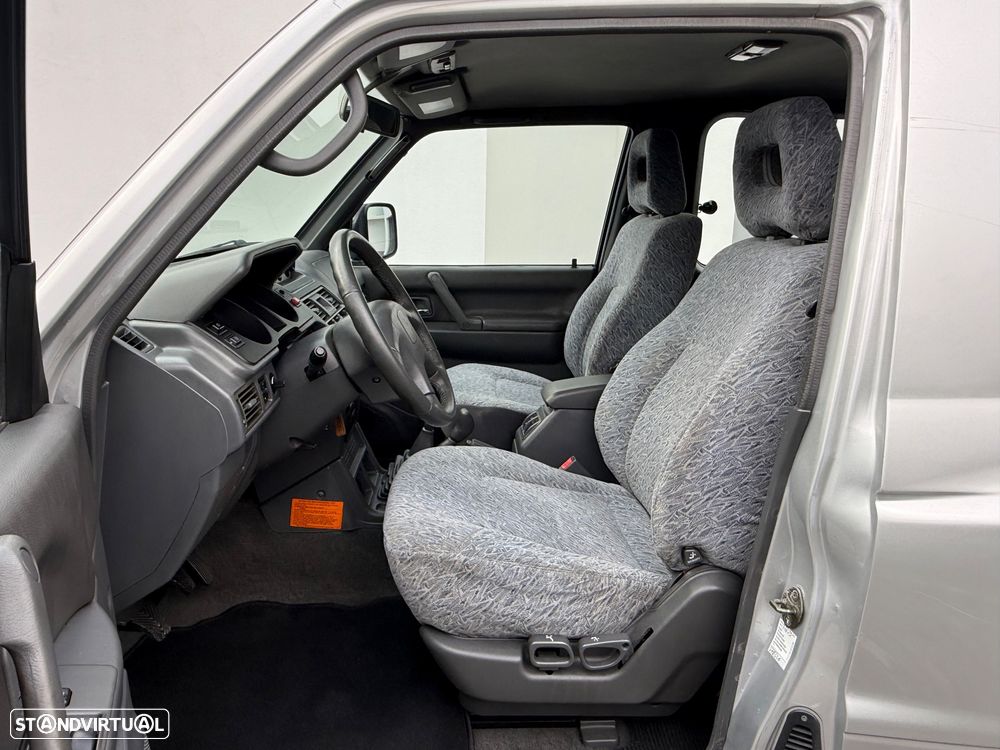 Mitsubishi Pajero 2.8 TD GLS ABS - 15