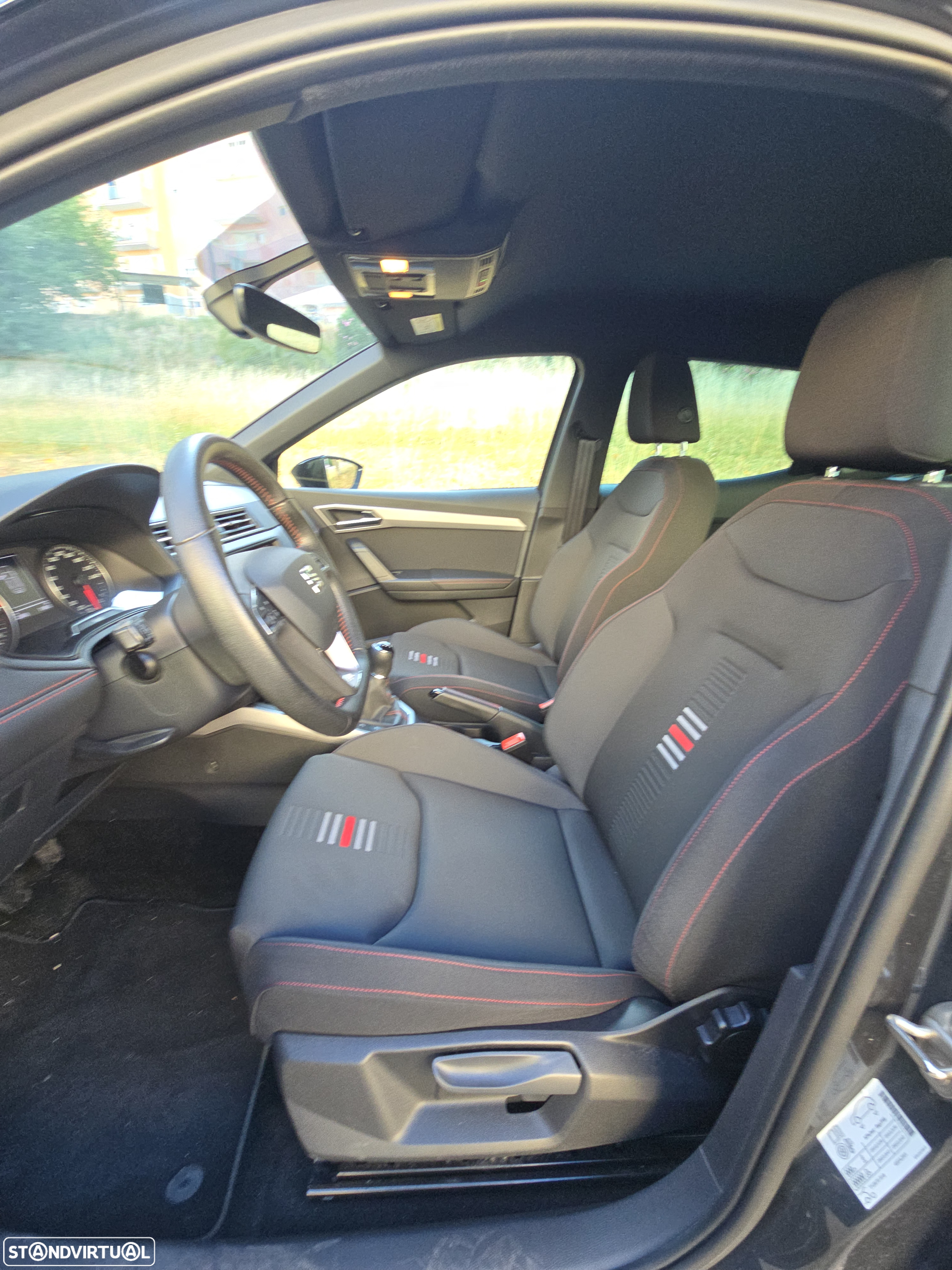 SEAT Arona 1.0 TSI FR - 19