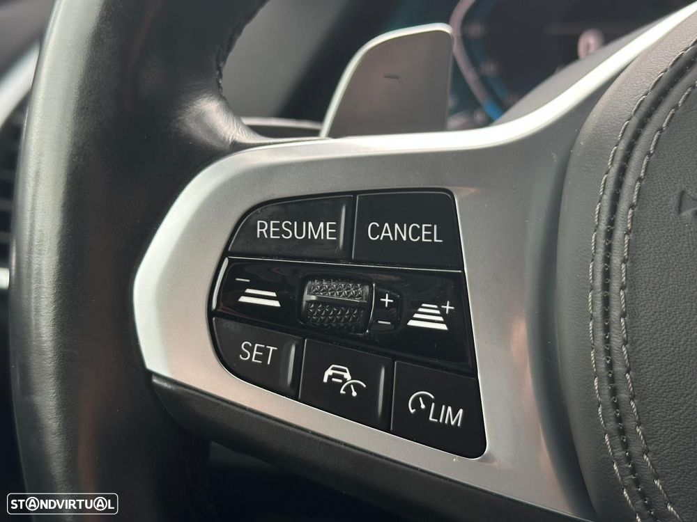 BMW X5 45 e xDrive Pack M - 38