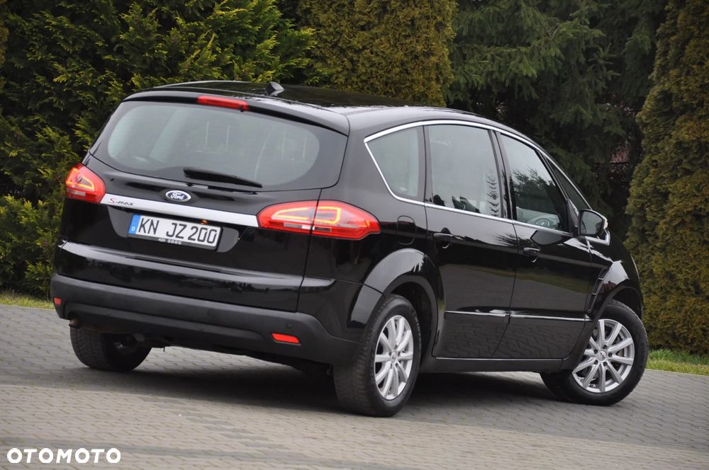 Ford S-Max - 19
