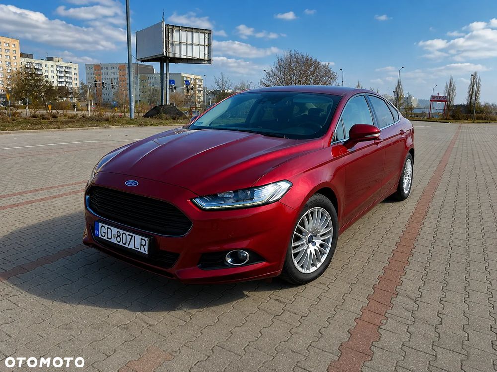 Ford Mondeo 2.0 Hybrid Titanium - 1