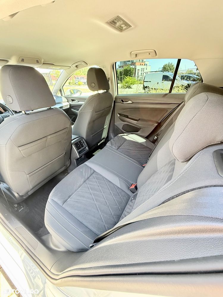 Volkswagen Golf 1.5 eTSI MHEV 150CP DSG Style - 6