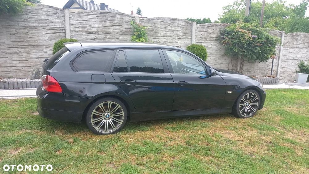 BMW Seria 3 318d - 9
