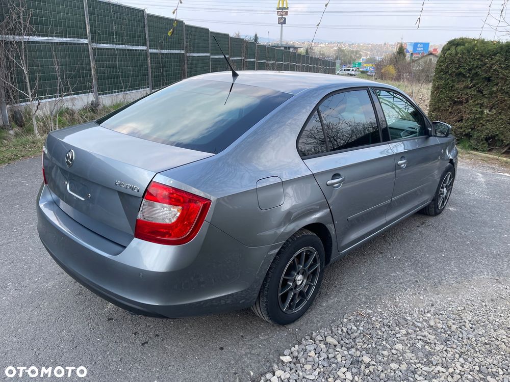 Skoda RAPID 1.2 TSI Active - 2