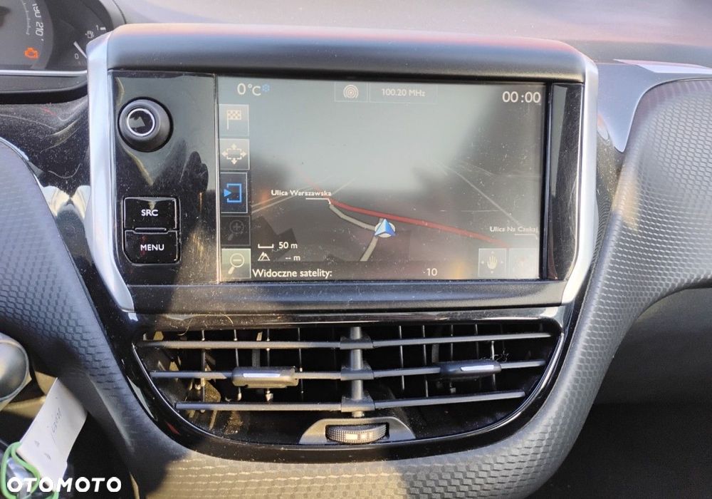 Peugeot 2008 - 14