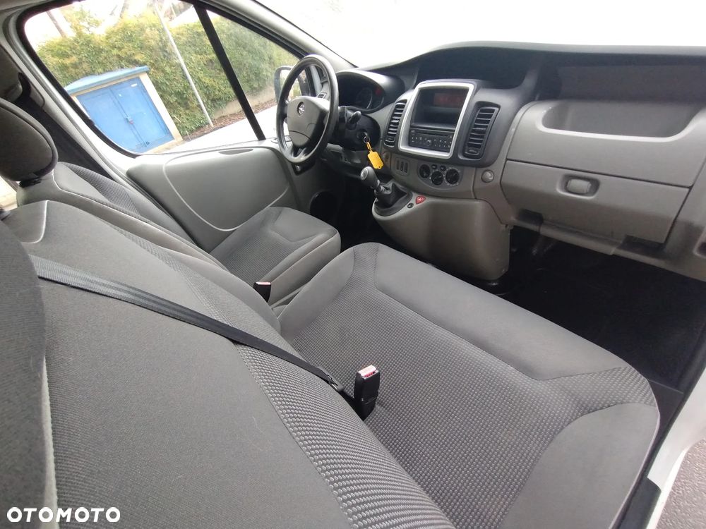 Opel Vivaro L2H1 2.9t - 6