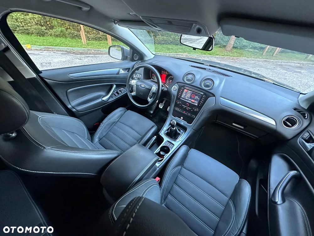 Ford Mondeo Turnier 2.0 TDCi Champions Edition - 22