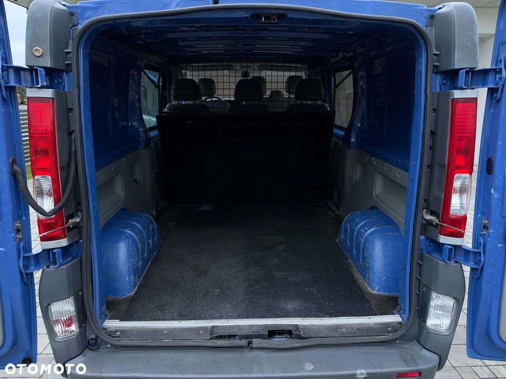 Renault Trafic - 30