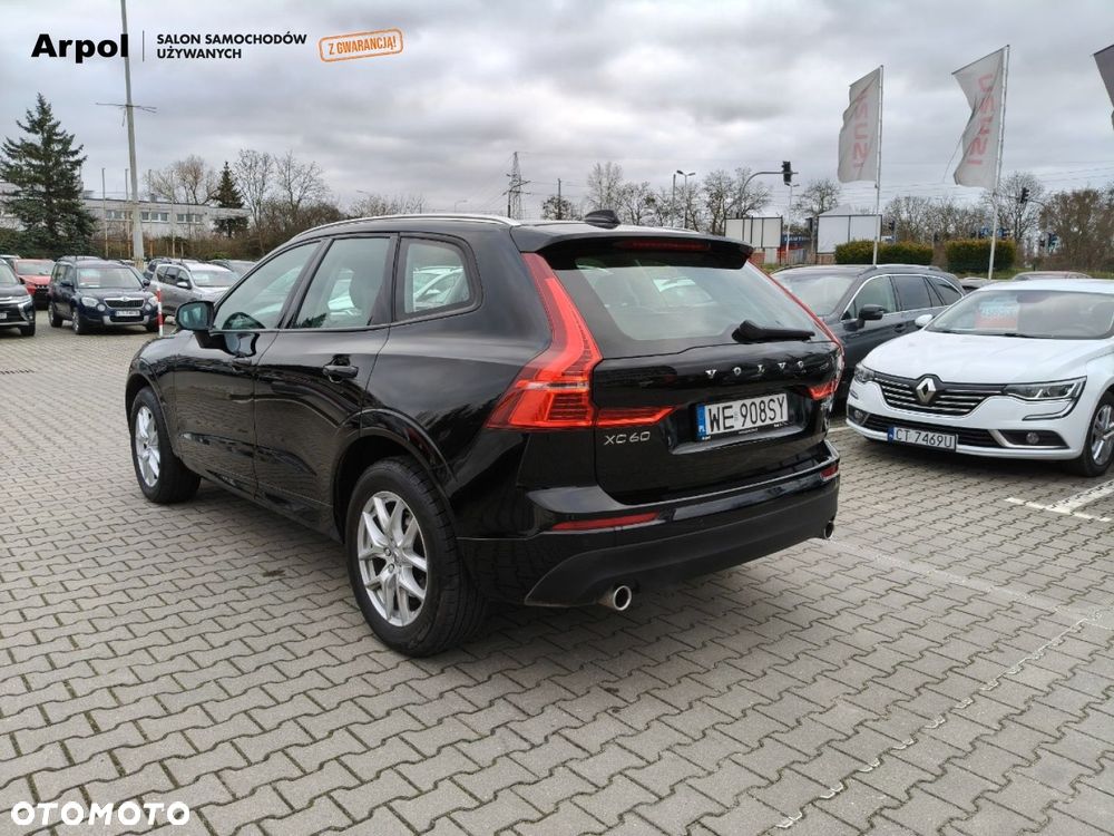 Volvo XC 60 T5 AWD Momentum - 3