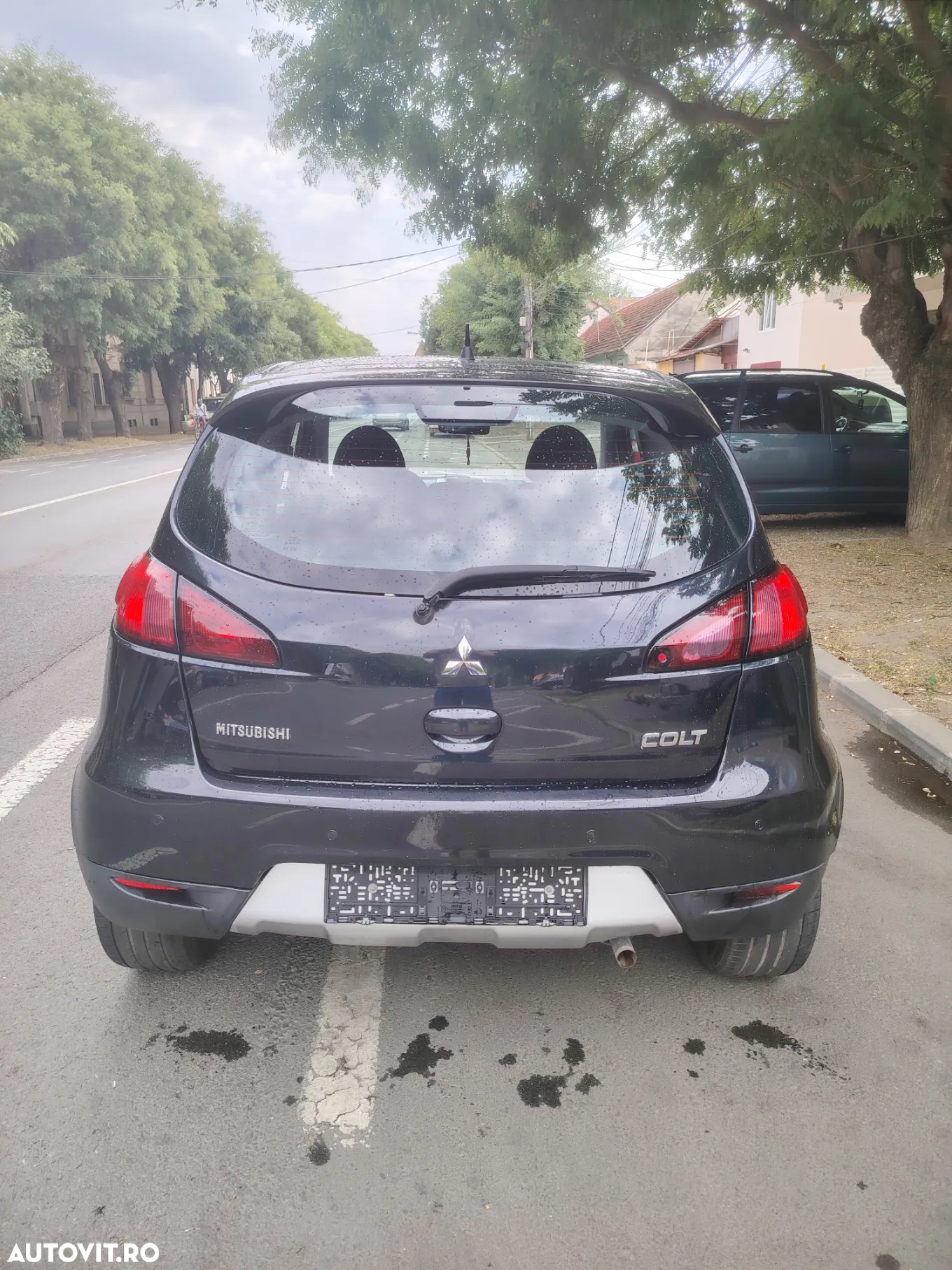 Mitsubishi Colt - 4