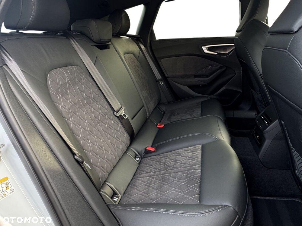 Audi A5 Avant TFSI Quattro S tronic - 13