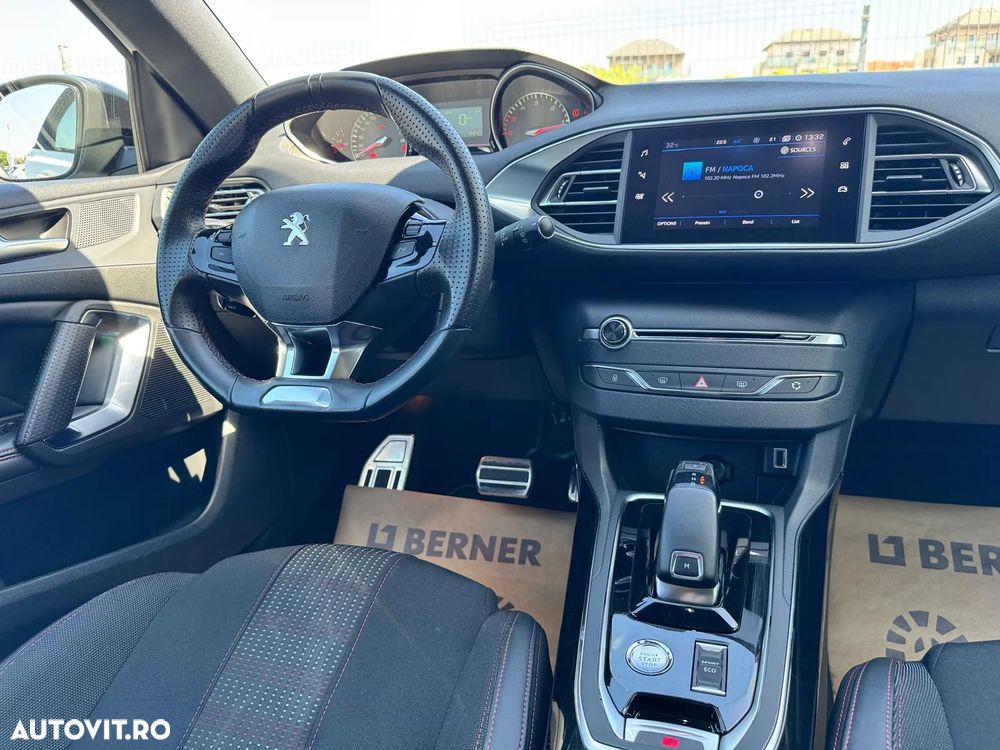 Peugeot 308 SW 1.5L BlueHDI EAT8 GT - 30