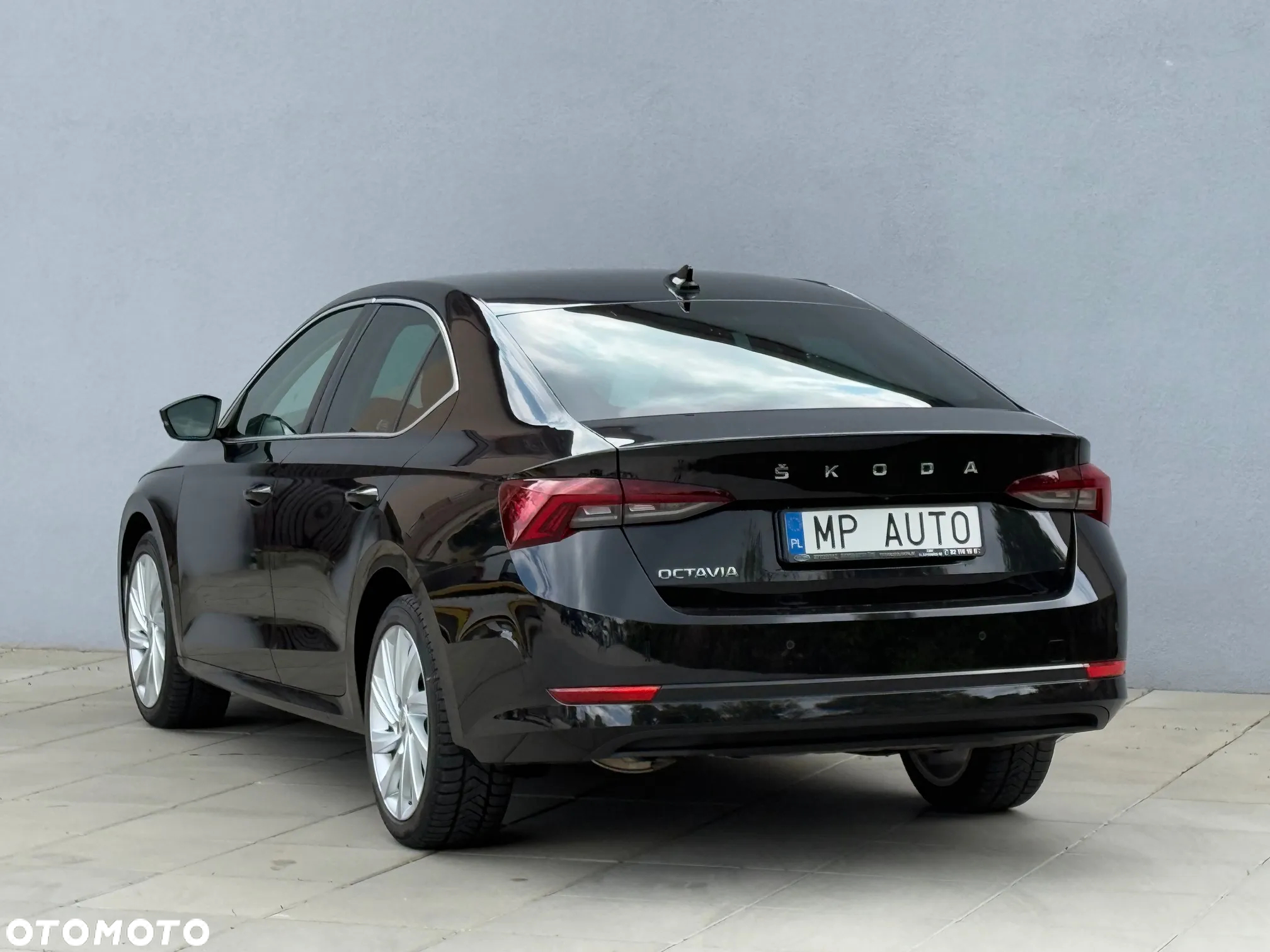 Skoda Octavia 2.0 TDI Style DSG - 4