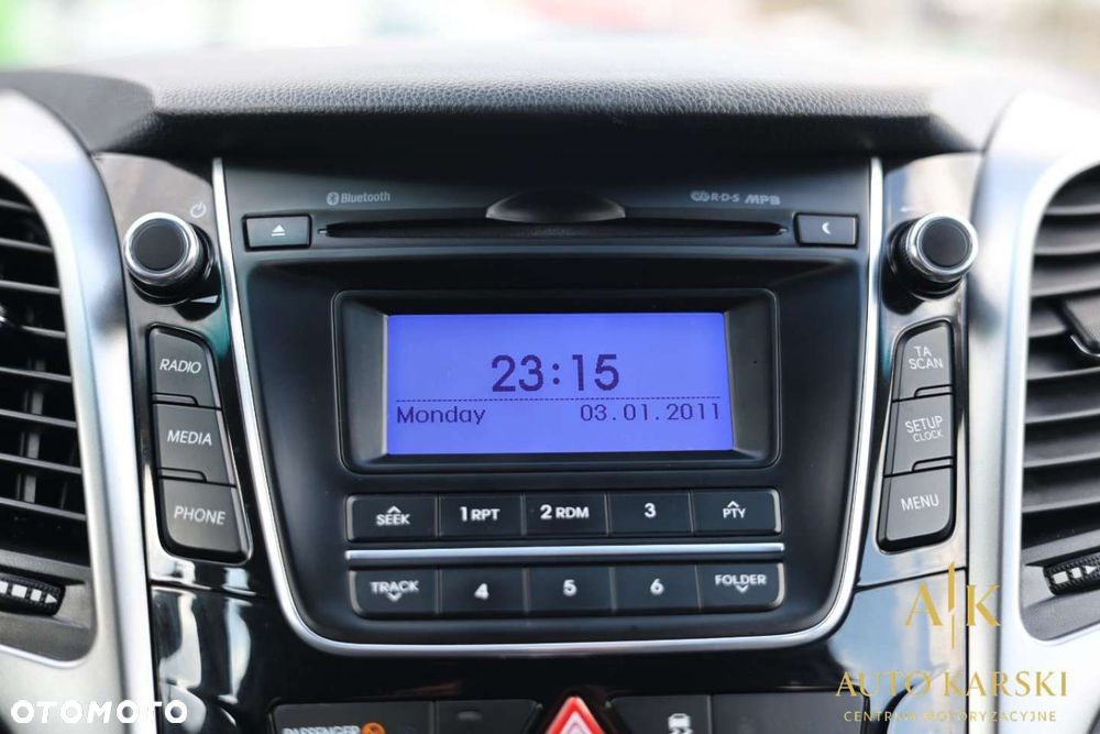 Hyundai i30 - 24
