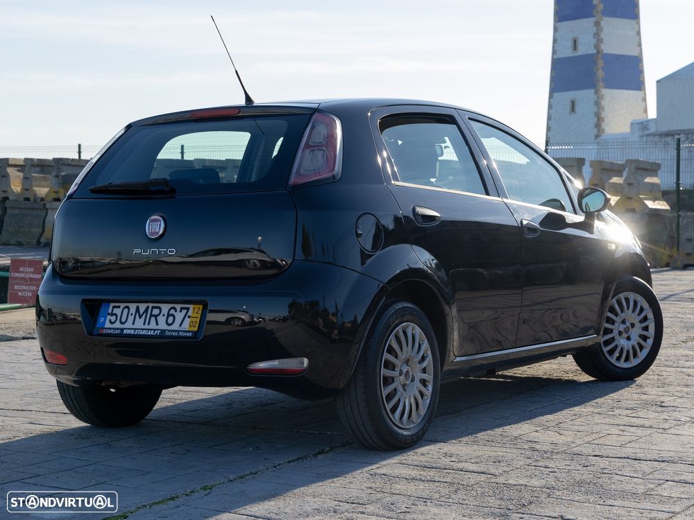 Fiat Punto 1.2 Lounge S&S - 4