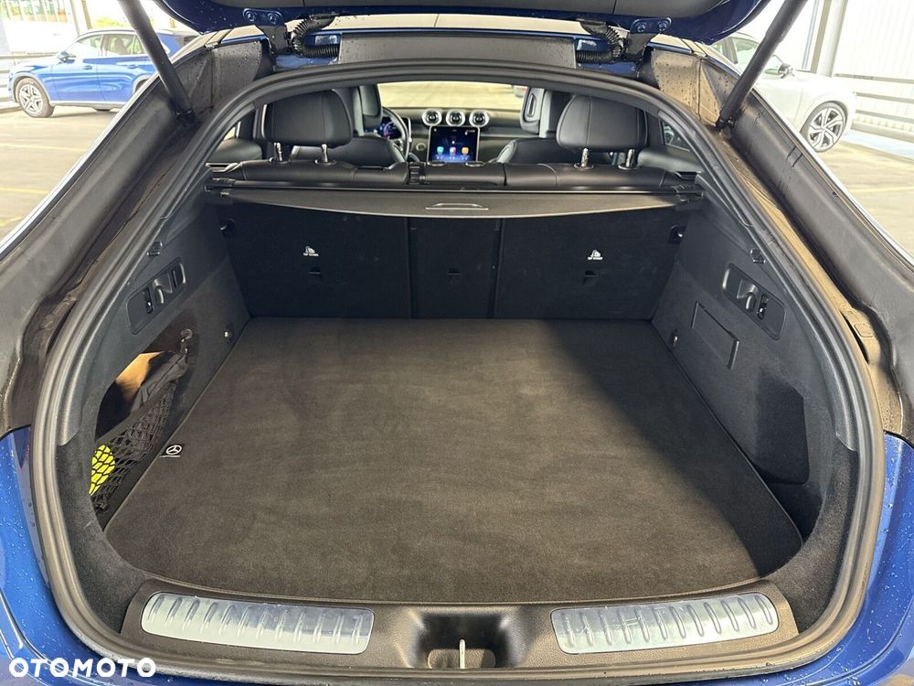 Mercedes-Benz GLC - 28