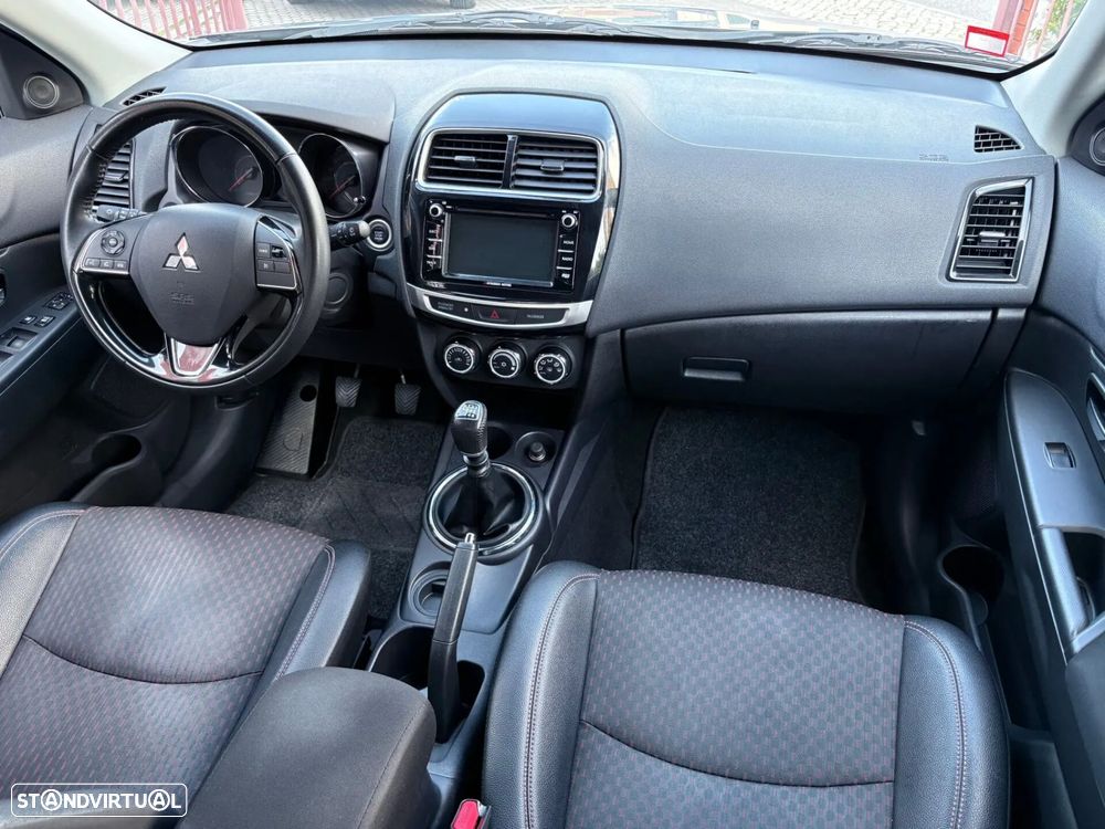 Mitsubishi ASX 1.6 DI-D Intense Black Edition - 29