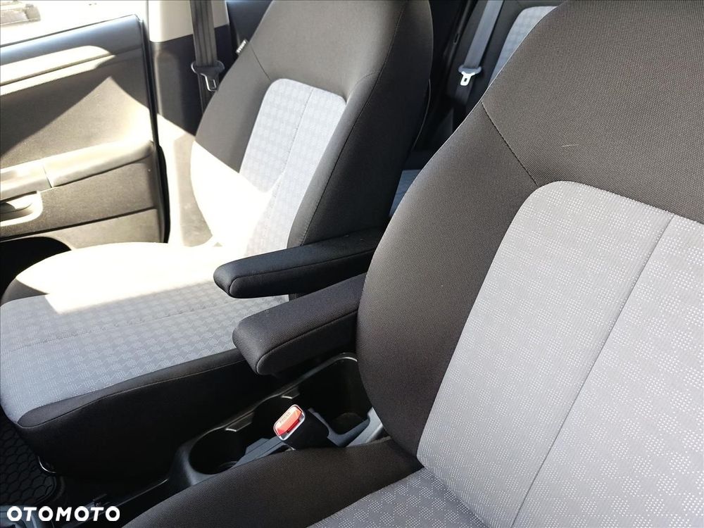 Kia Venga 1.6 M - 25