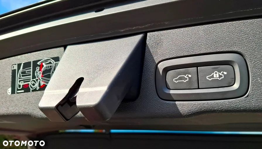 Volvo XC 60 D4 Inscription - 28