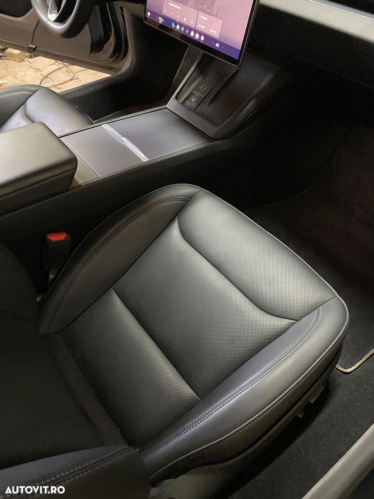 Tesla Model 3 RWD - 22