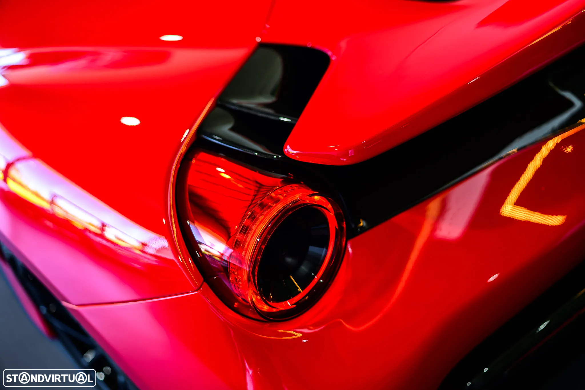 Ferrari 488 Pista - 5