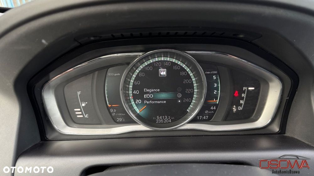 Volvo XC 60 D4 AWD Summum - 40