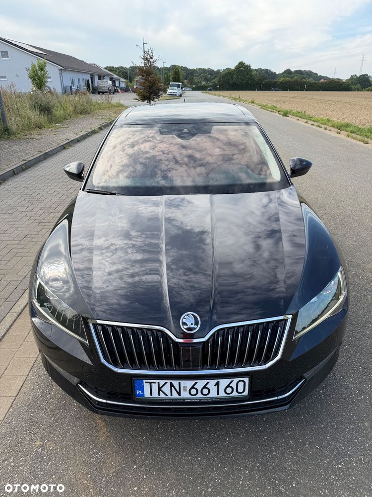 Skoda Superb 2.0 TDI Style DSG - 8