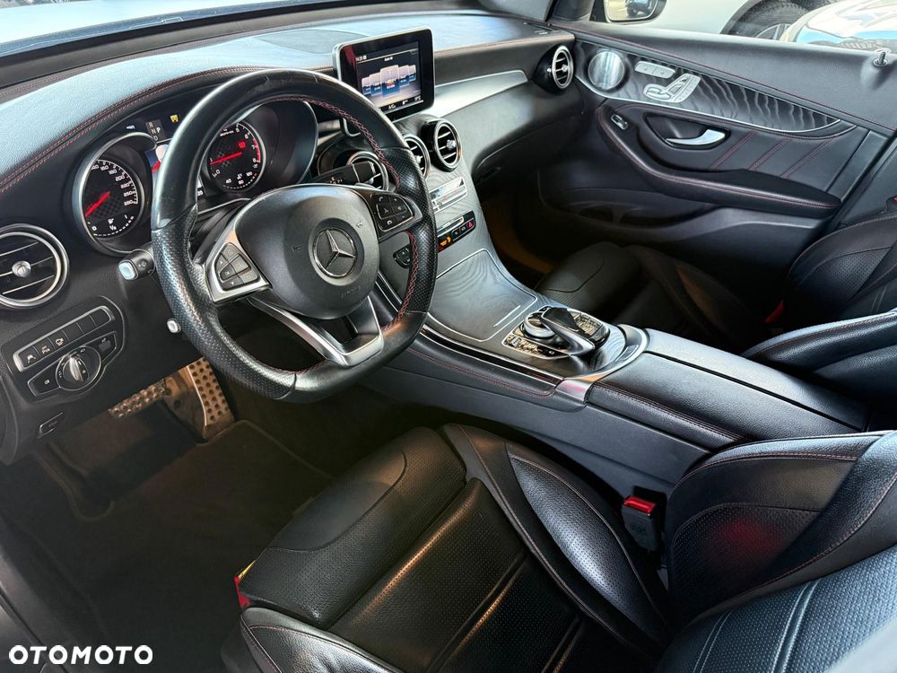 Mercedes-Benz GLC - 11
