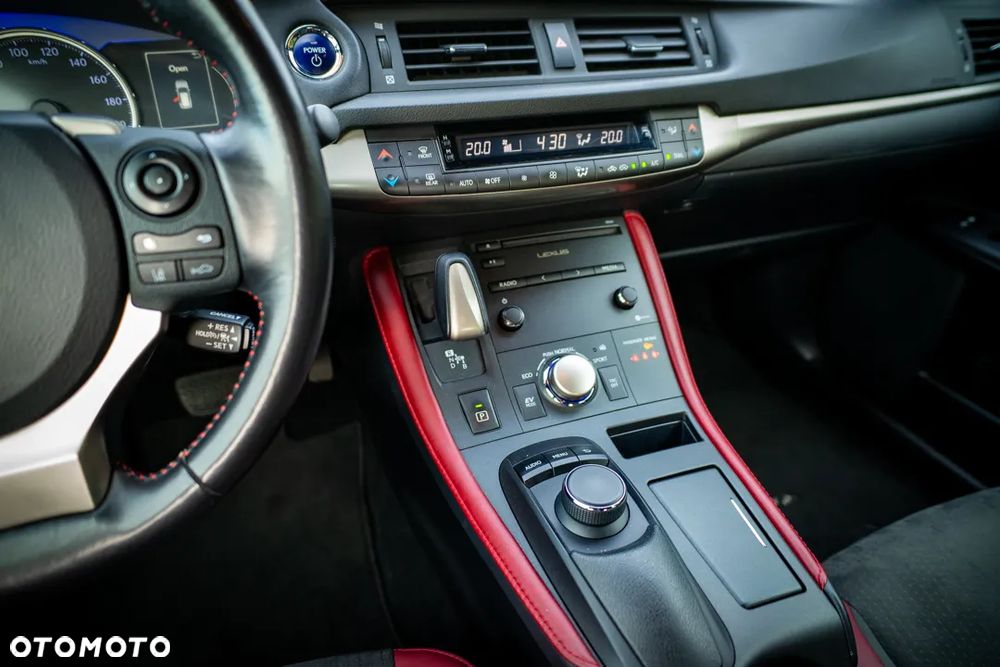 Lexus CT 200h F Sport EU6 - 30