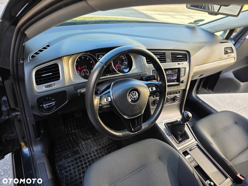 Volkswagen Golf 1.2 TSI Comfortline - 25