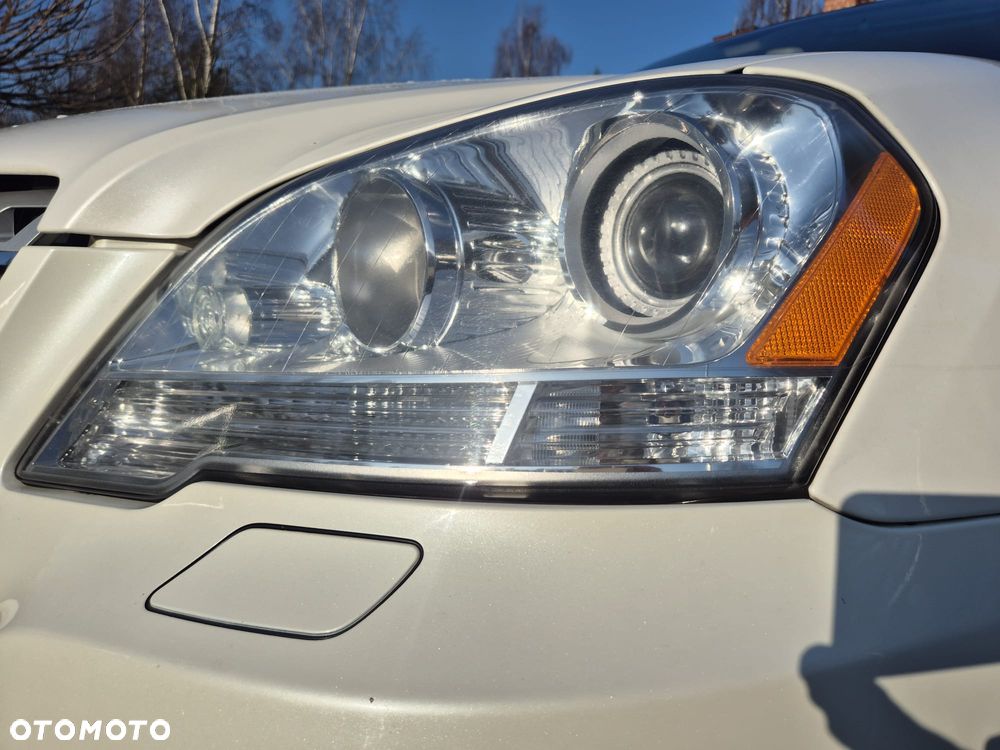 Mercedes-Benz ML 350 4Matic 7G-TRONIC Grand Edition - 37