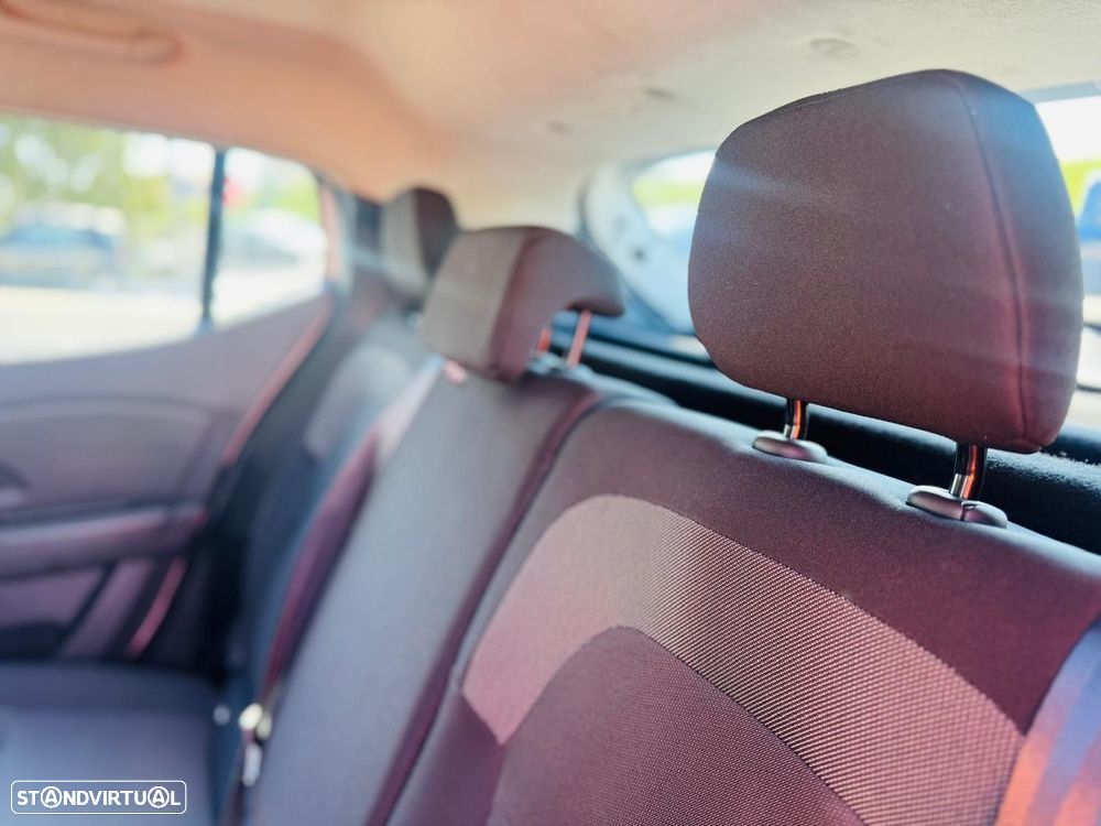 Dacia Sandero 1.0 ECO-G Essential Bi-Fuel - 33