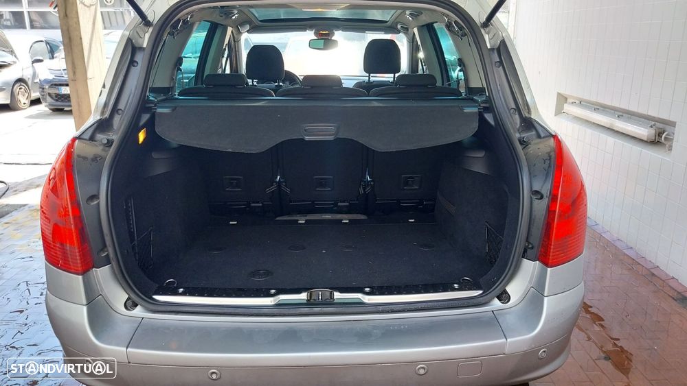 Peugeot 308 SW 1.6 HDi Sport CVM6 - 23
