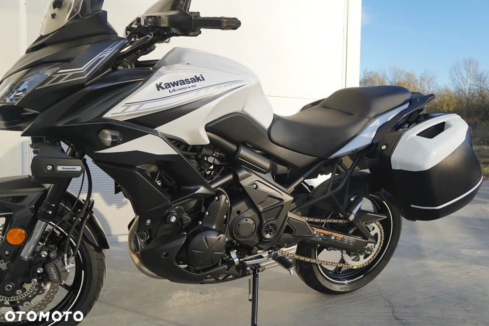 Kawasaki Versys 650 - 12