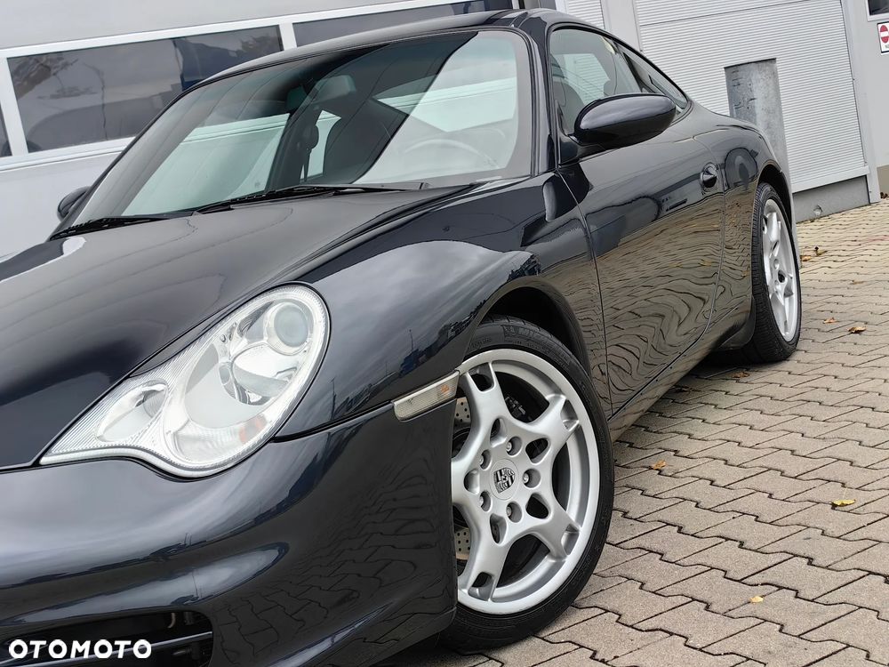 Porsche 911 - 23