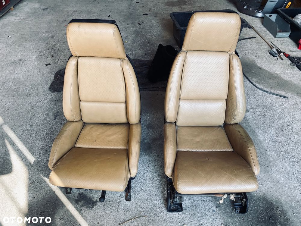 Corvette C4 fotele - 1