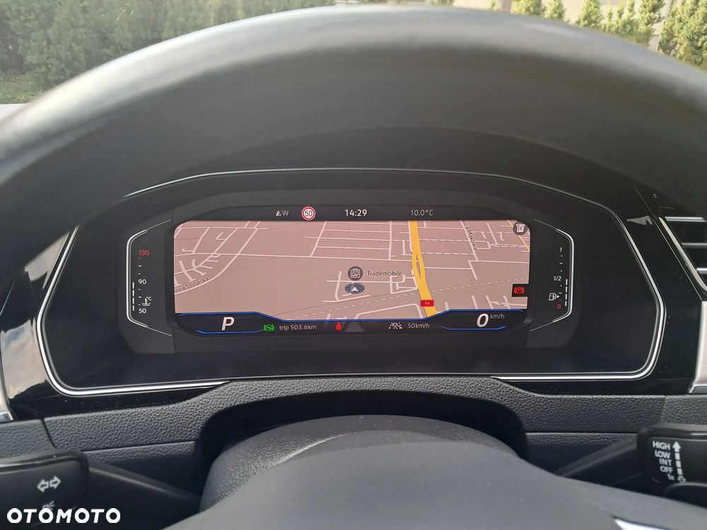 Volkswagen Passat Variant 2.0 TDI SCR DSG Business - 10