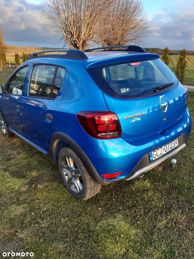 Dacia Sandero TCe 90 Laureate - 6